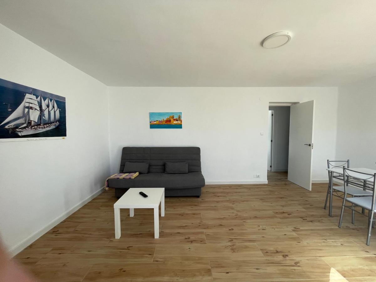 Habitacion En Apartamento Centro El Puerto Santa Maria El Puerto de Santa Maria Luaran gambar