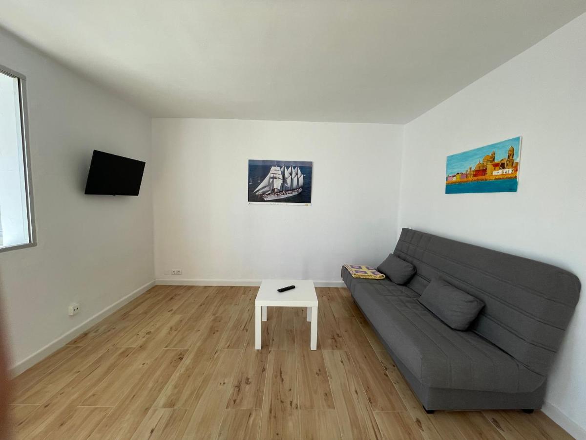 Habitacion En Apartamento Centro El Puerto Santa Maria El Puerto de Santa Maria Luaran gambar